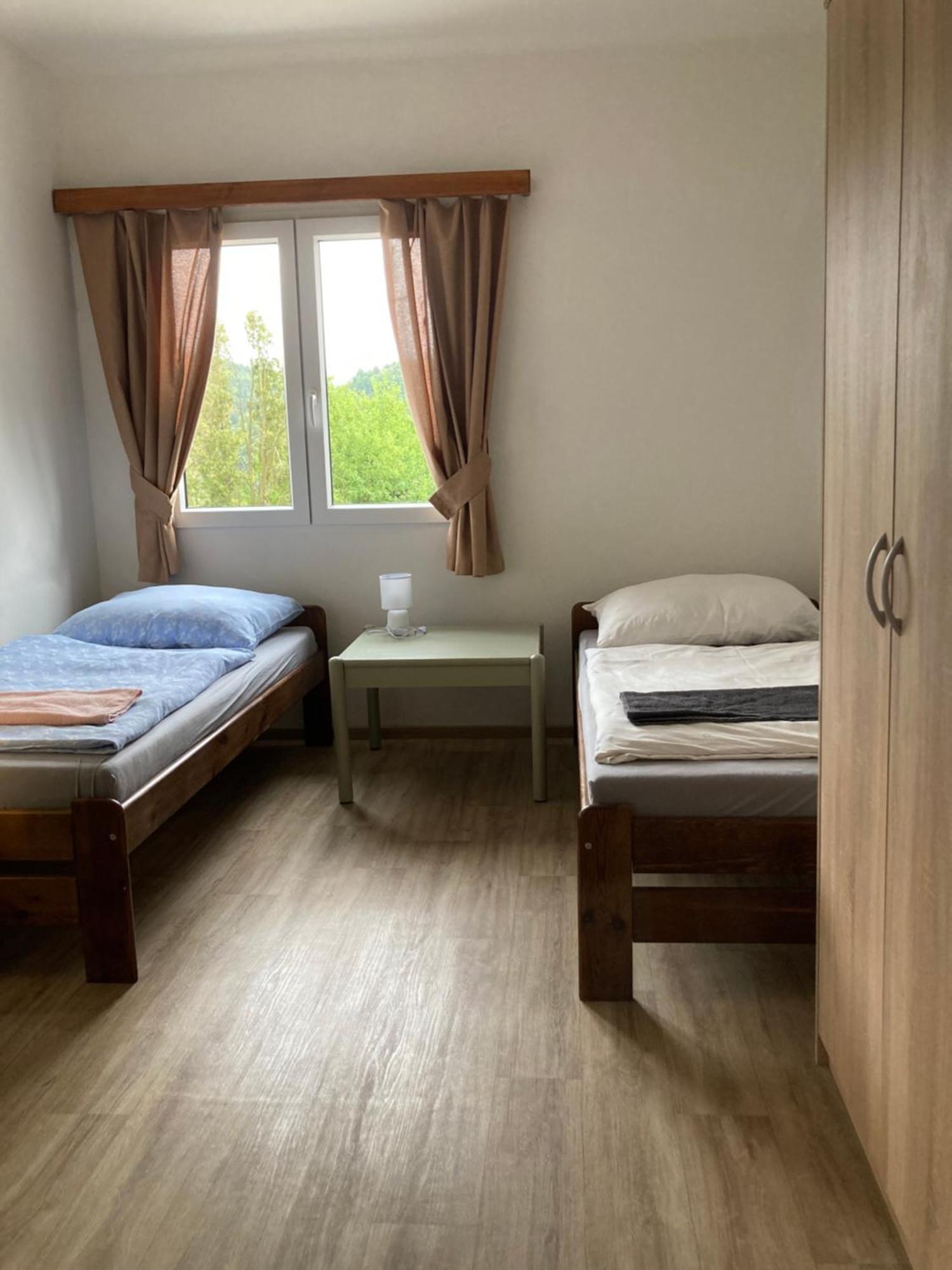Penzion Cholin Novy Knin Екстер'єр фото